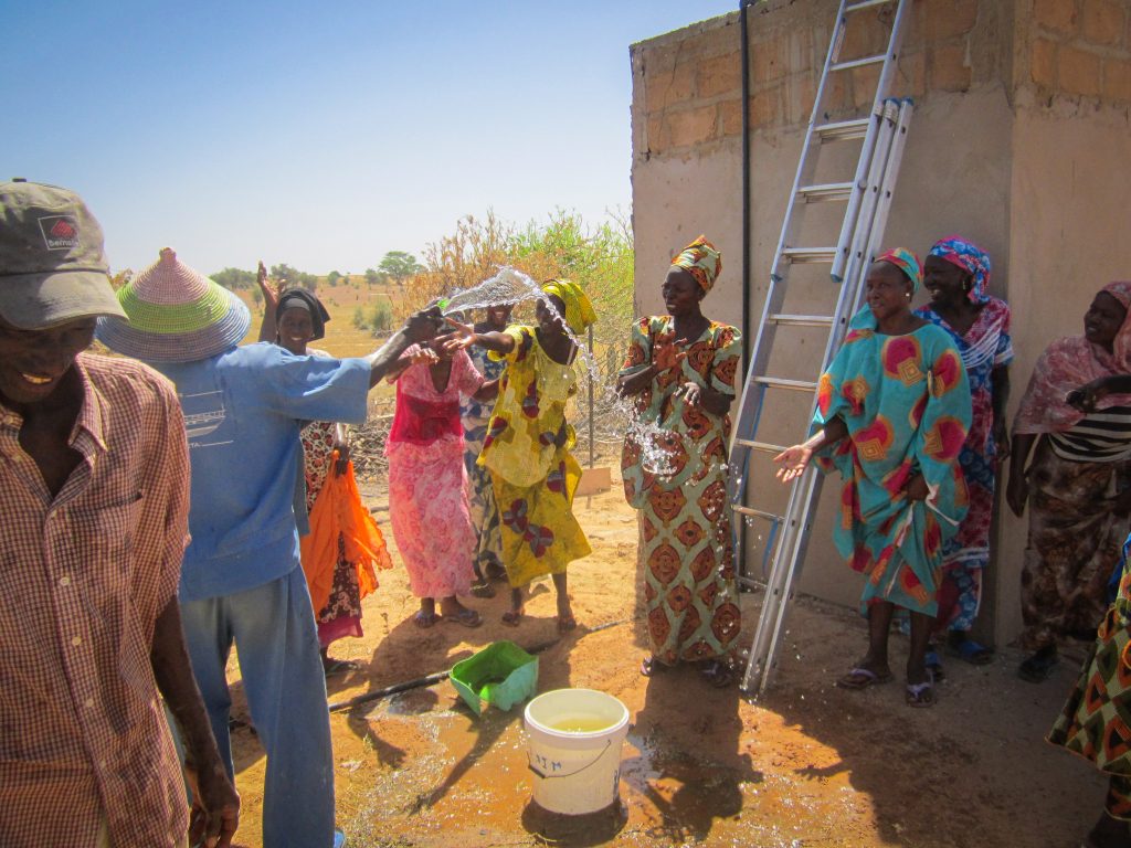 Solar energy in Senegal brings water to the desert